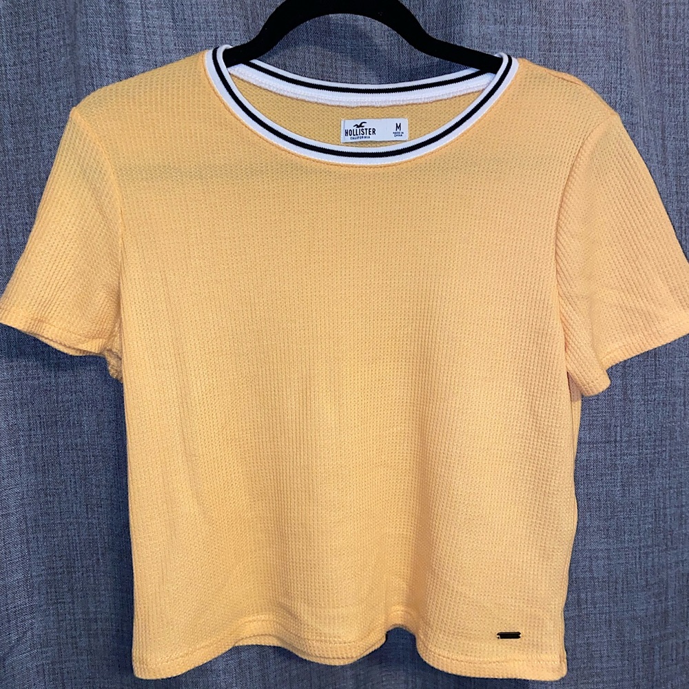 Women’s Hollister - Short Sleeve Top